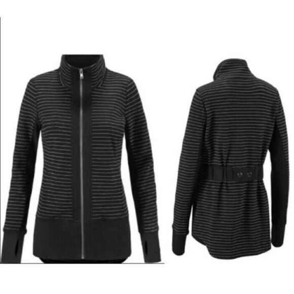 Cabi 3378 Sporty Sprint Jacket Womens Medium Black White Striped Full Zip Modern - Picture 1 of 14